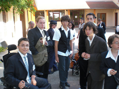 Pose pour la photo... Pose pour la photo... (JPEG)